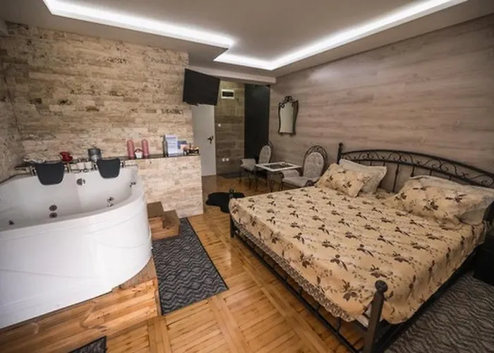 Onore Dell Amore Apartman Sa Djakuzijem