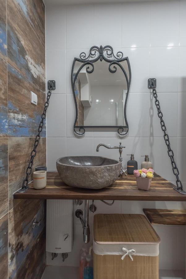 Apartment Onore Dell Sa Djakuzijem *